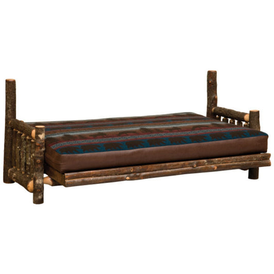 Aktivitäten in der Nähe von Fireside Lodge Hickory Futon