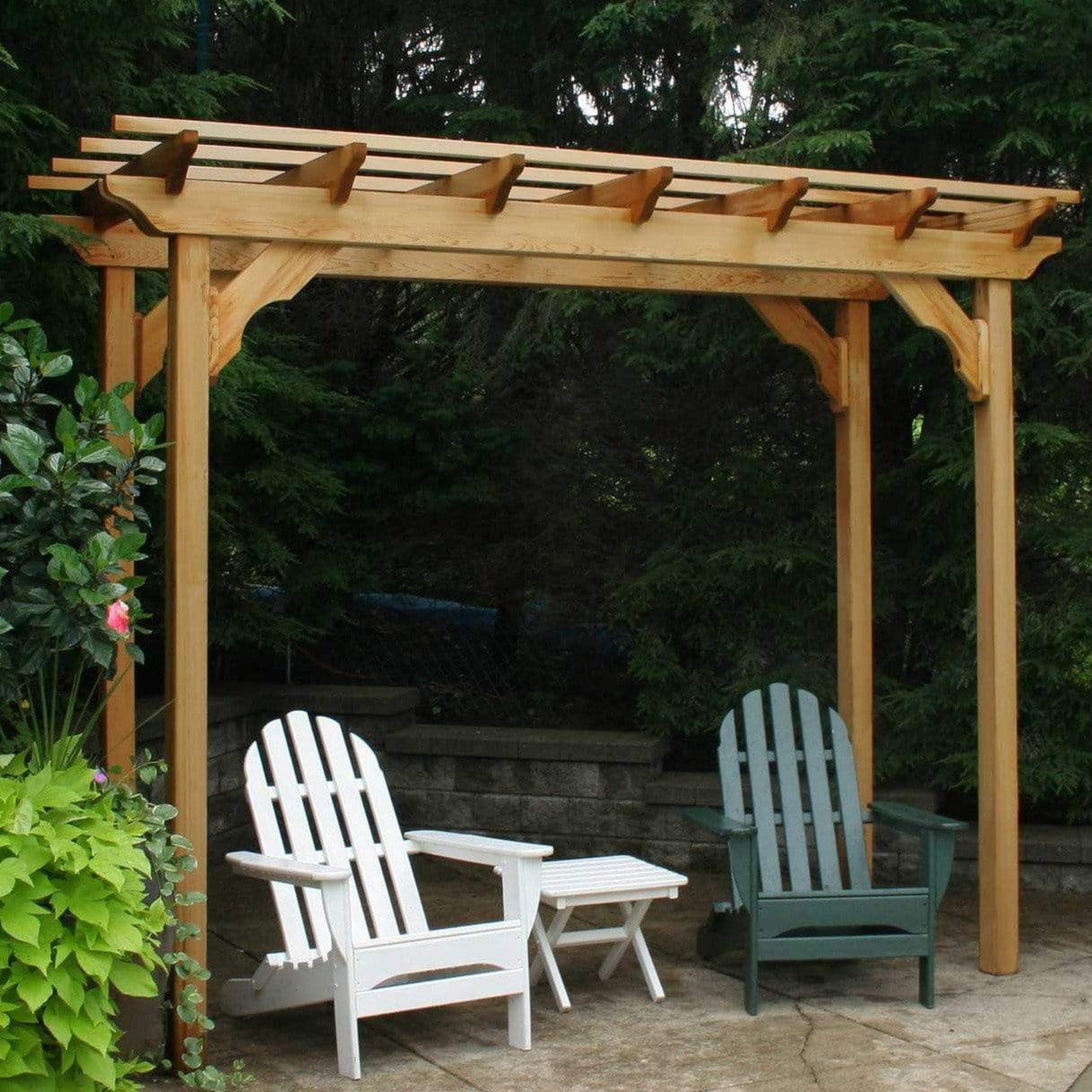 Creekvine Designs Rot Cedar Innenhof Pergola