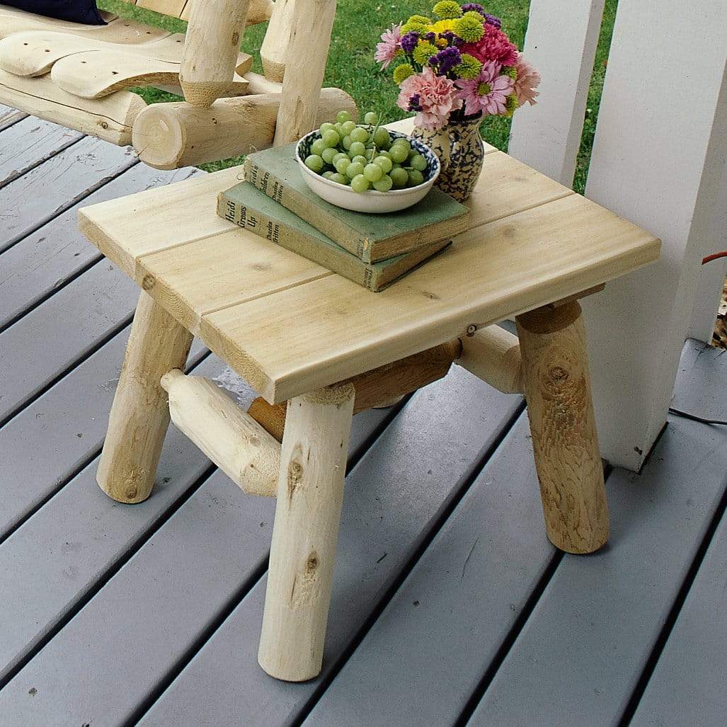 Lakeland Mills Cedar Log Beistelltisch