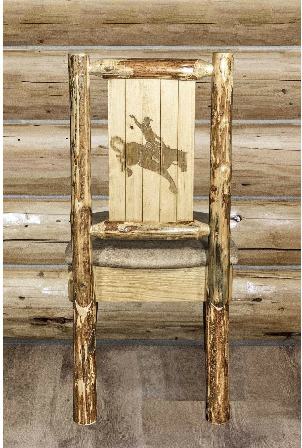 Montana Woodworks Glacier Country Kollektion Seitenstuhl Buckskin Polsterung mit Lasergravur Design