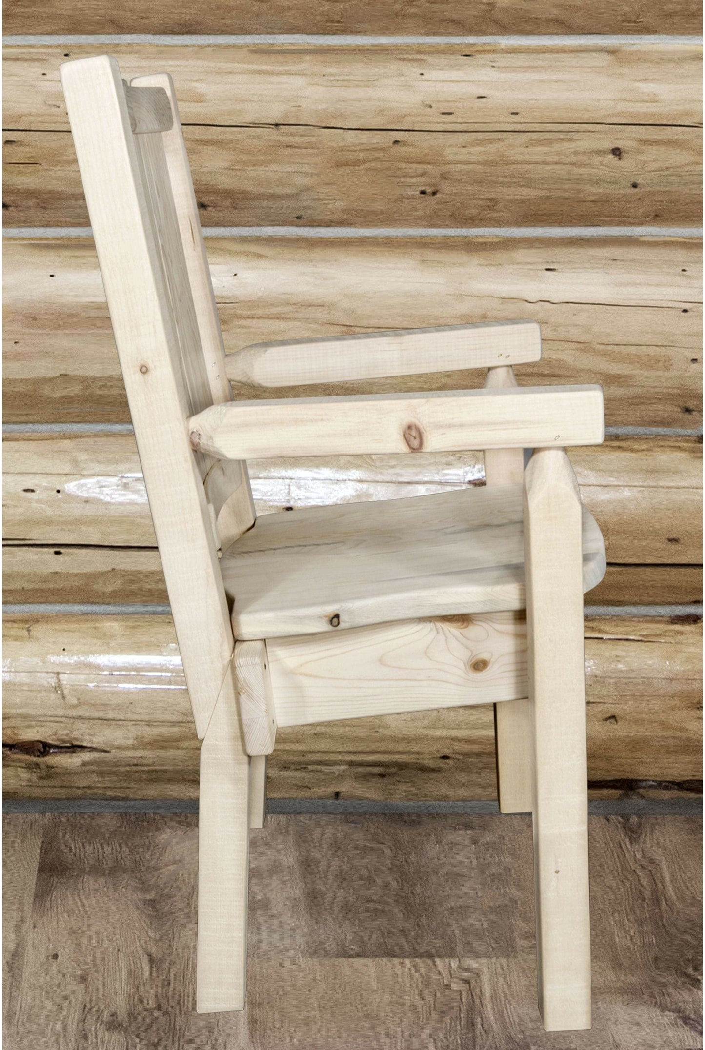 Montana Woodworks Homestead Kollektion Kapitänsstuhl mit Lasergravur Design - Klarer Lacquer Finish