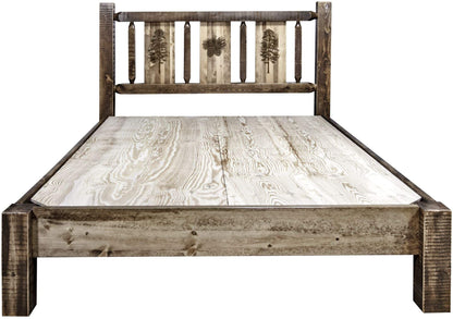Montana Woodworks Homestead Kollektion King Platform Bett mit Lasergravur Design - Flecken & Klare Lacquer Finish