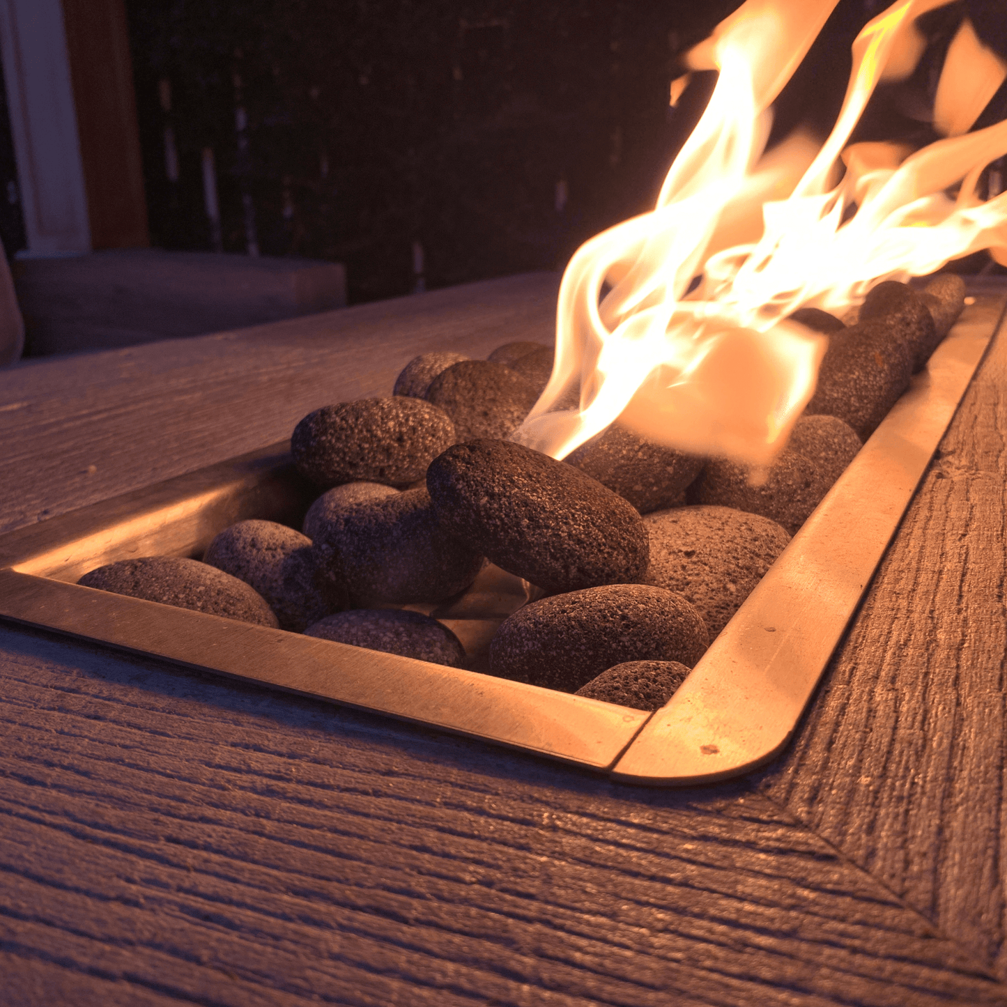 DIE AUSSENSTELLE PLUS Carson Wood Grain Fire Pit